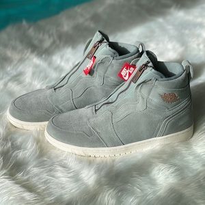 WMNS Air Jordan 1 High ZIP 9.5